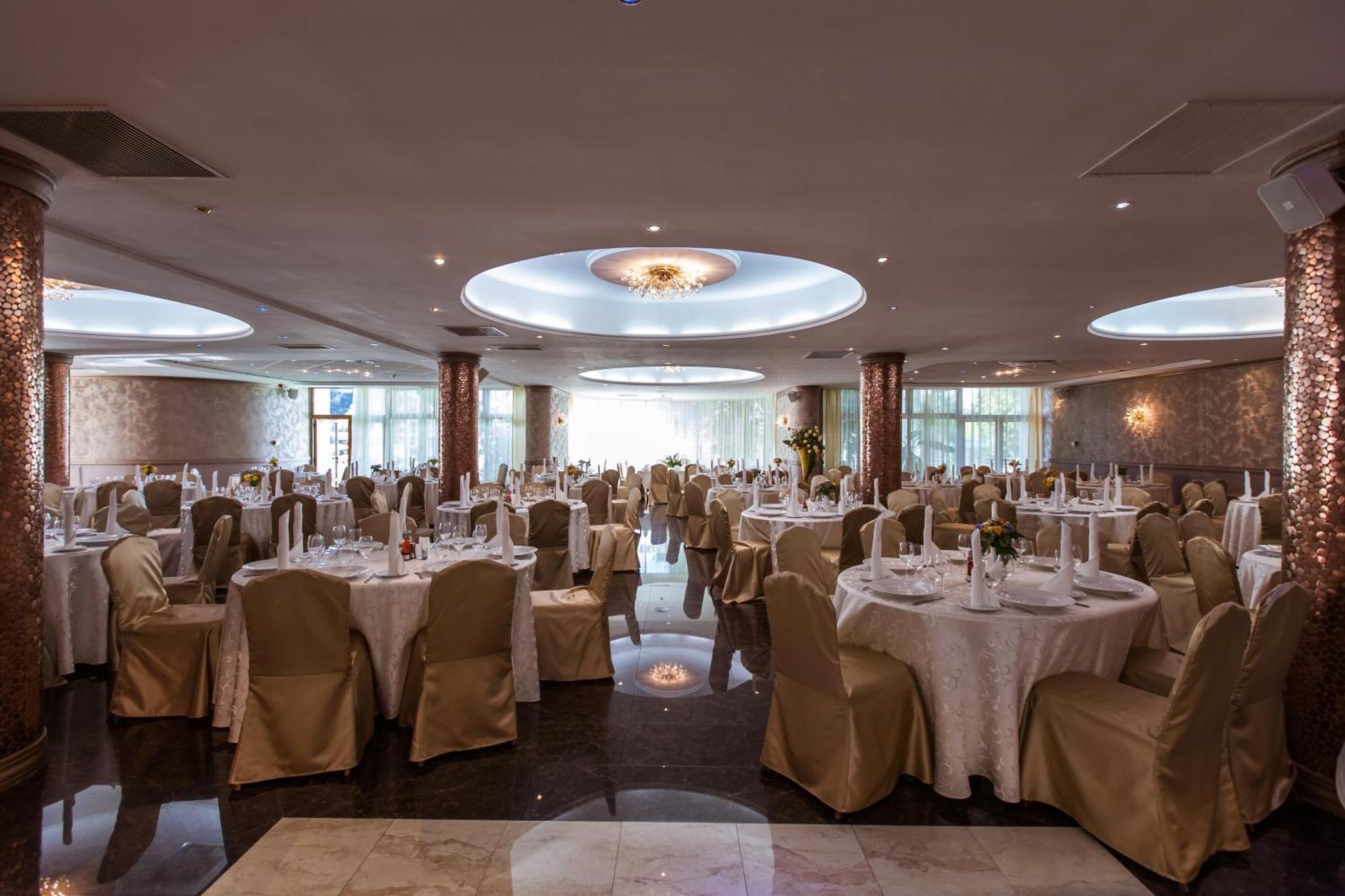 Hotel International Băile Felix Dış mekan fotoğraf